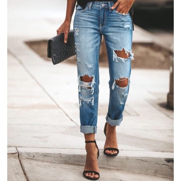 Distressed Boyfriend Jeans - Picture 3 of 8